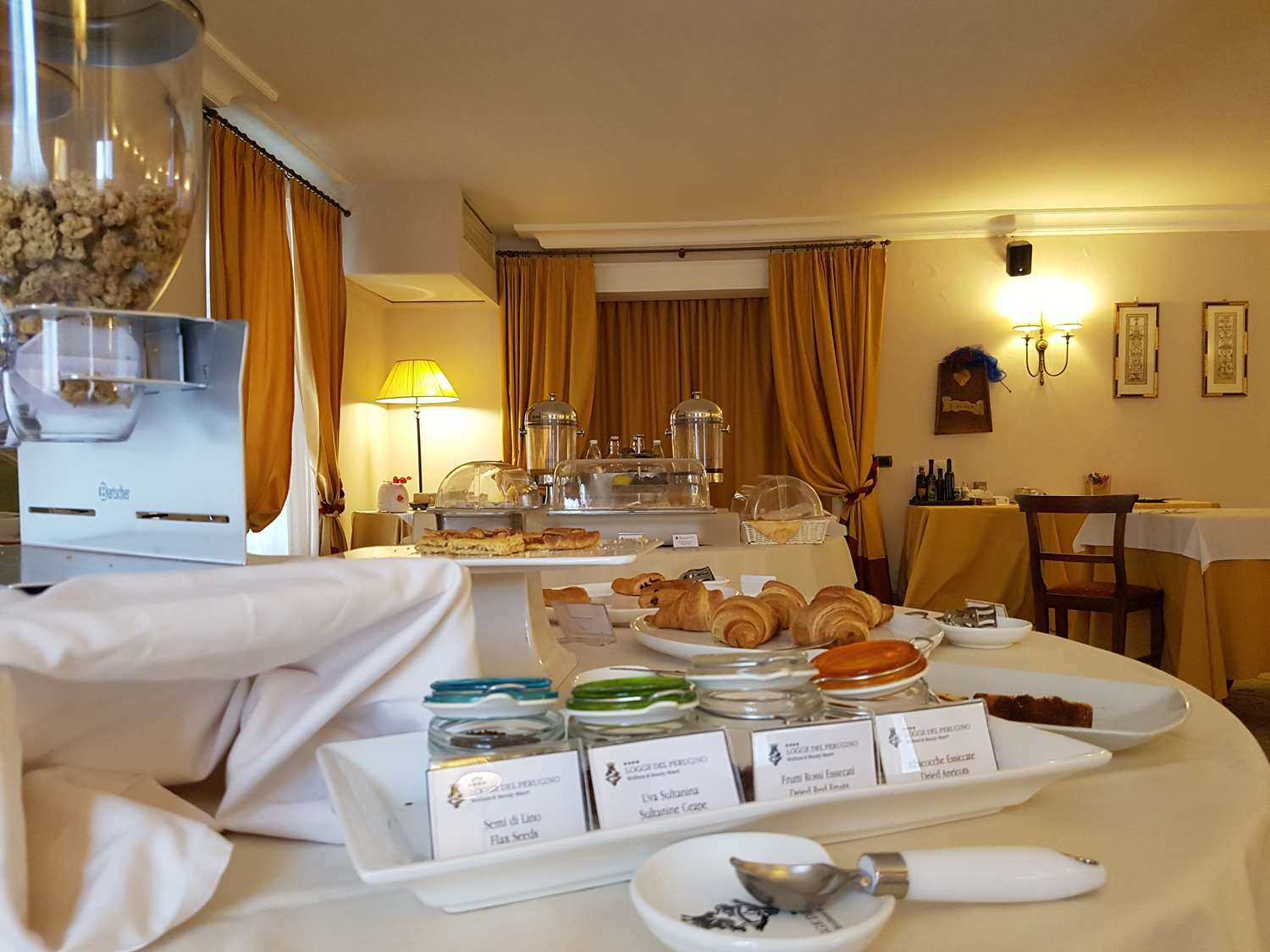 Logge Del Perugino; Sure Hotel Collection By Best Western Città della Pieve Facilidades foto